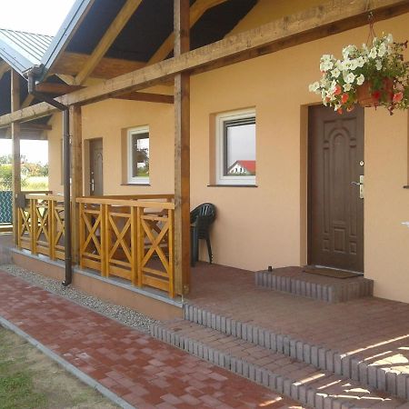 Domkiuweroniki Mielenko Exterior foto